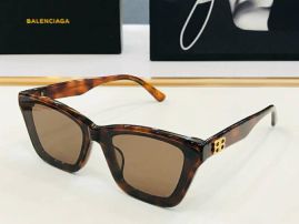 Picture of Balenciga Sunglasses _SKUfw56894844fw